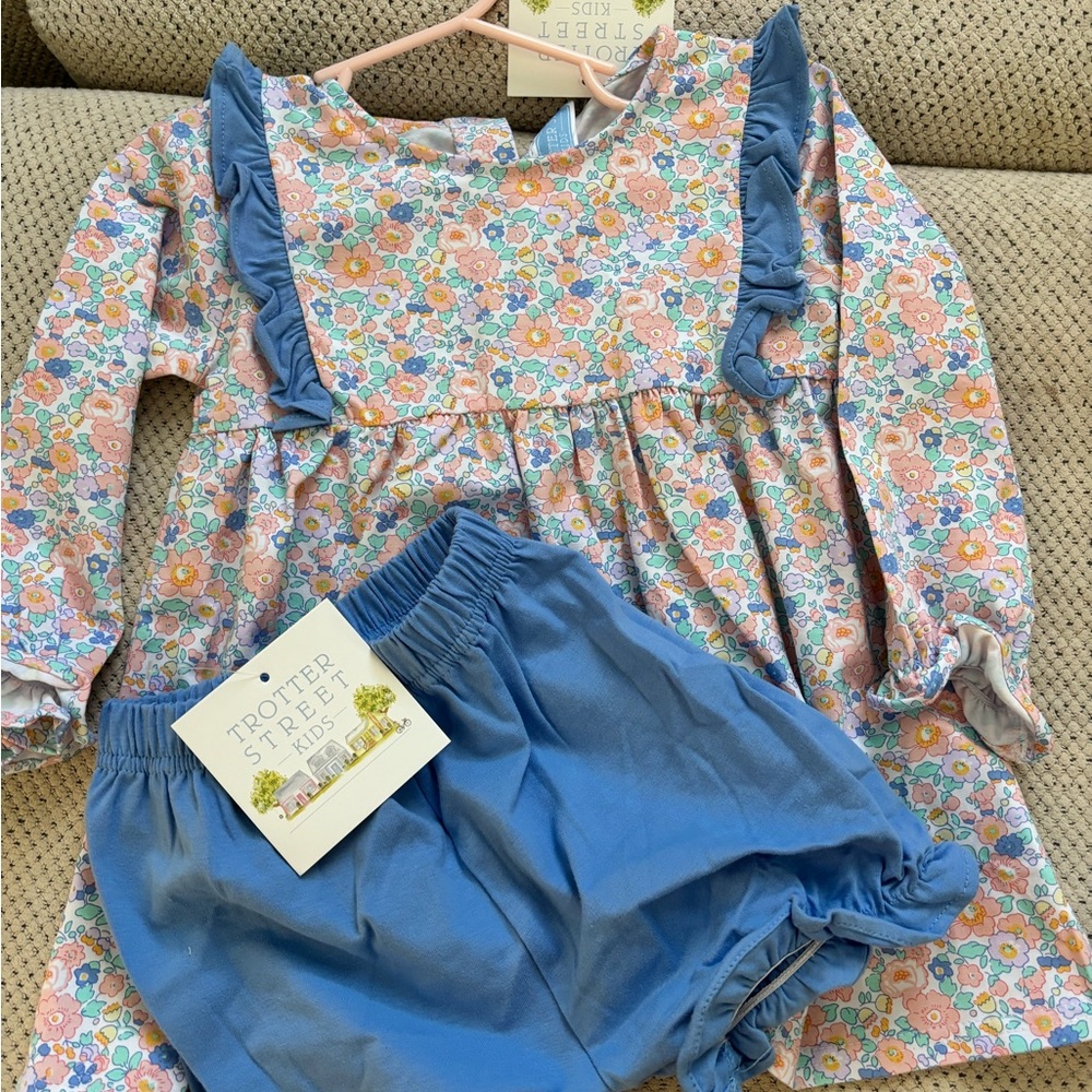 Trotter street kids size 3T outfit floral